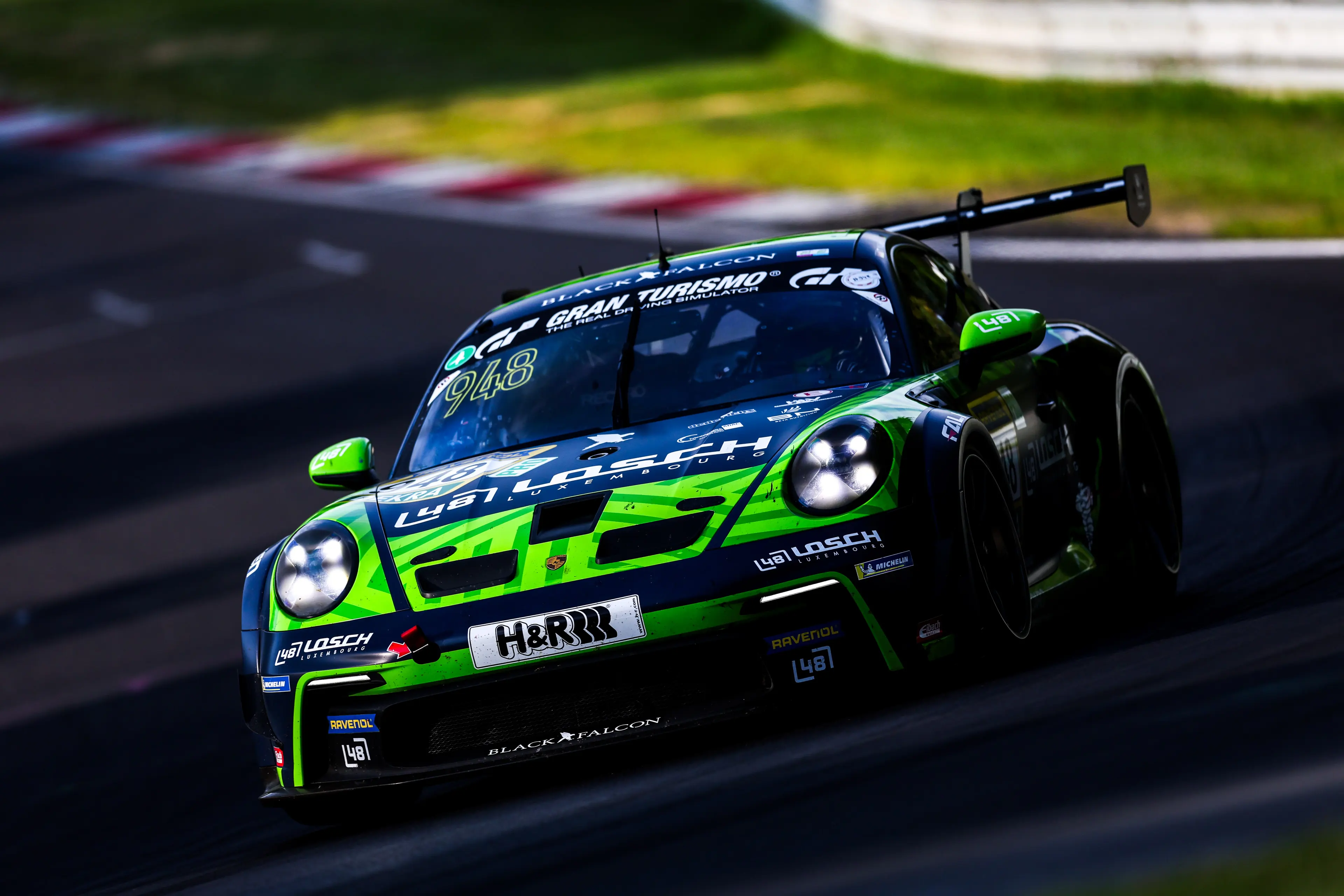 Einzelbild ohne Beschreibung in einer Bildergalerie