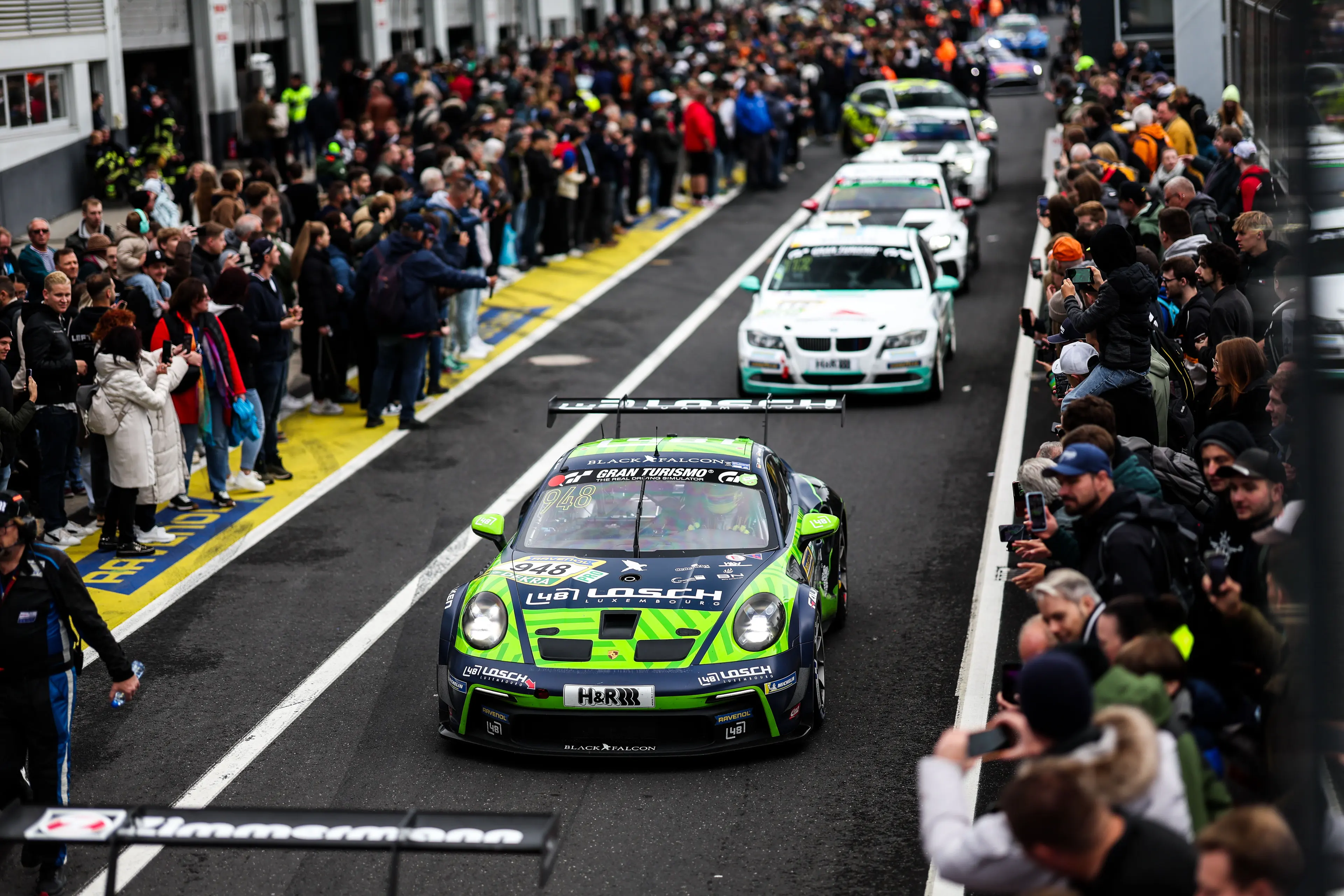 Einzelbild ohne Beschreibung in einer Bildergalerie